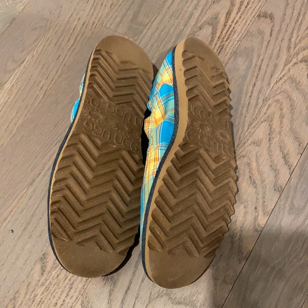 Ugg skimmer flats (kid’s size 3/ women’s size 5) - Picture 4 of 9